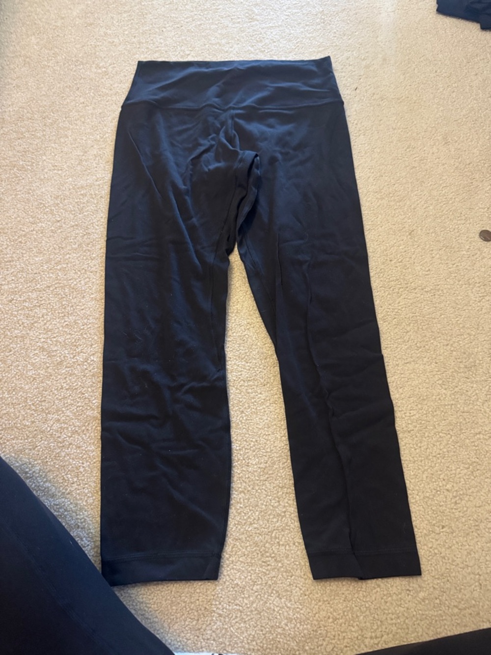 Lululwmon align crop leggings